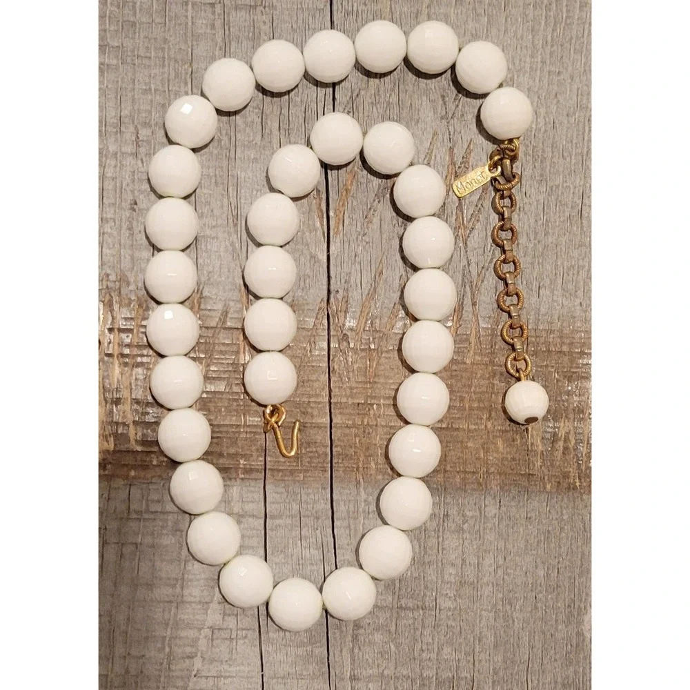 Vintage‎ Monet White Disco Ball Beaded Necklace Gold Tone signed 18